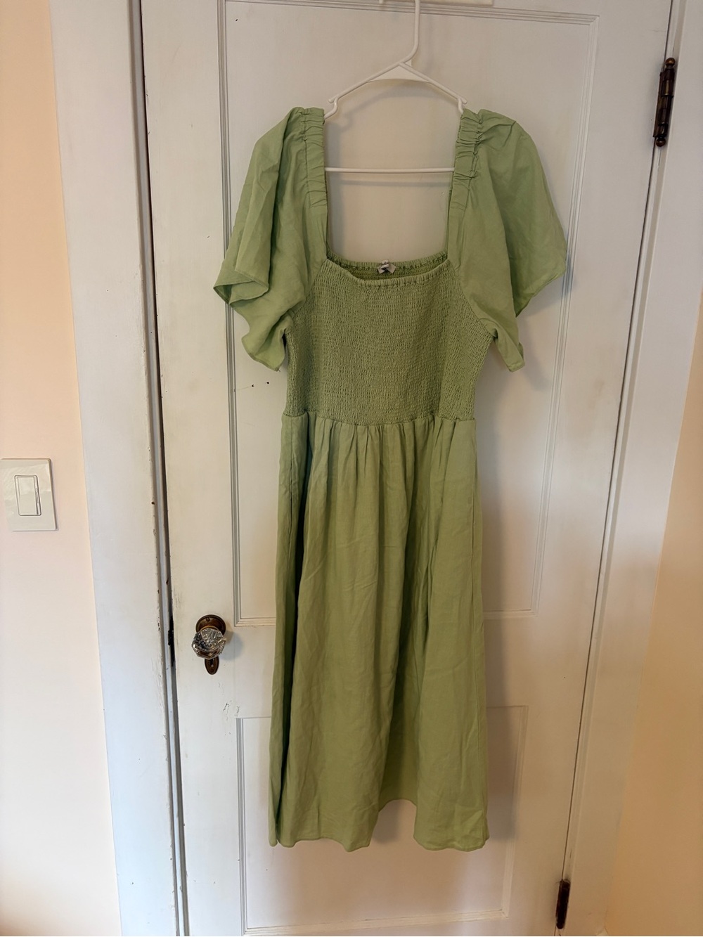 Green Puff-Sleeve Smocked Madewell Midi Dress